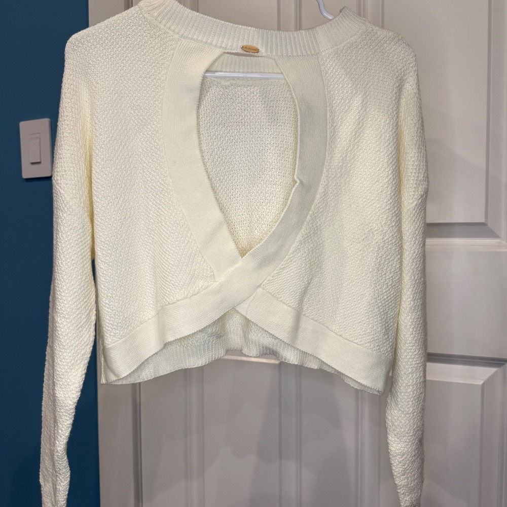 Altar'd State AS Revival Ivory Open Back Crossover Cropped Sweater NWT Size XS - Picture 4 of 6